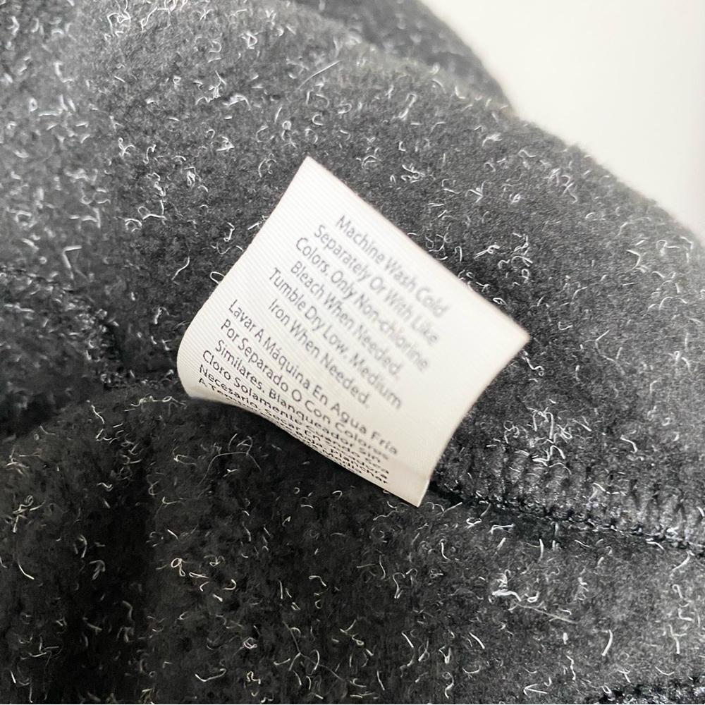 AVIA Mid Weight Fleece Sweat Jacket Size L 12-14‎ Black Long Sleeve - Picture 9 of 10